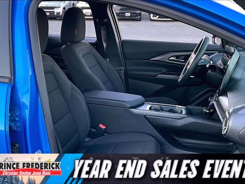 Used 2025 Chevrolet Equinox EV LT image 7