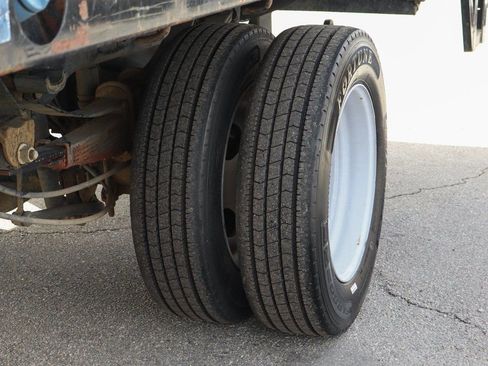 Used 2021 Ford F550 4x4 Regular Cab Super Duty image 45