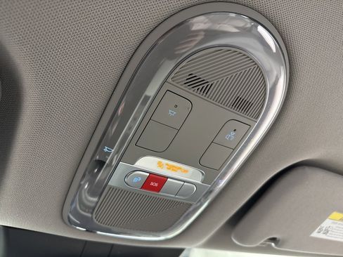 Used 2023 Hyundai Ioniq 6 SEL image 32