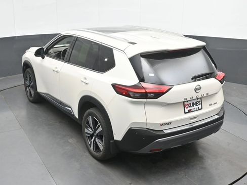 Used 2023 Nissan Rogue SL w/ SL Premium Package AWD/4WD image 37