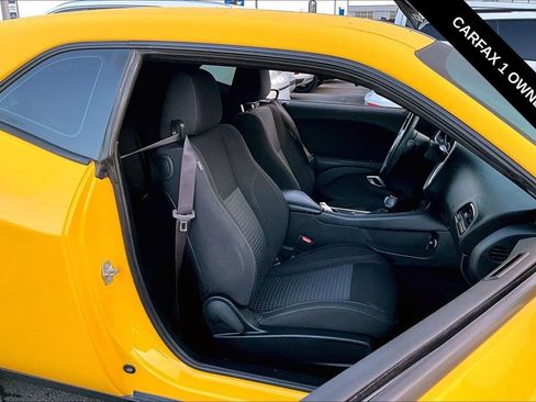 Used 2018 Dodge Challenger SXT w/ Blacktop Package RWD image 25