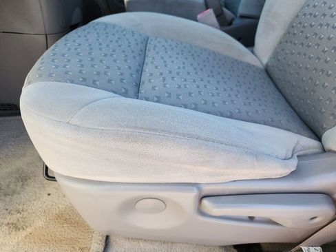 Used 2008 Chevrolet Uplander LS w/ Climate Package image 24