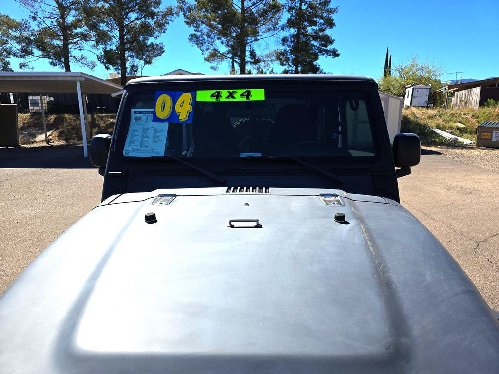 Used 2004 Jeep Wrangler X w/ Convenience Group AWD/4WD image 29
