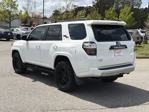 Used 2021 Toyota 4Runner TRD Off-Road Premium w/ Moonroof Package image 15