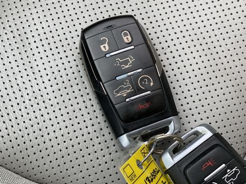 Used 2022 RAM 1500 Limited AWD/4WD image 28