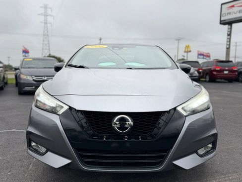 Used 2020 Nissan Versa SR FWD image 17