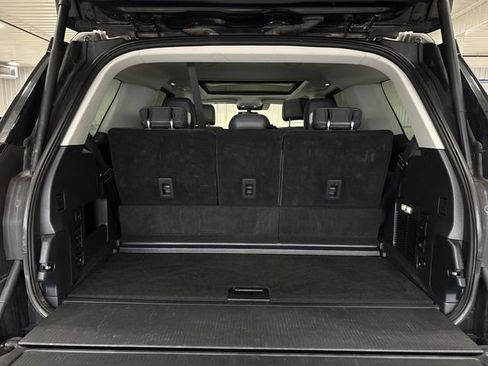 Used 2025 Ford Expedition Active AWD/4WD image 28