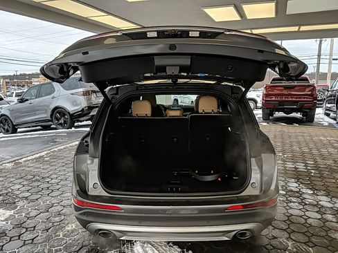 Certified 2021 Lincoln Corsair Reserve image 7