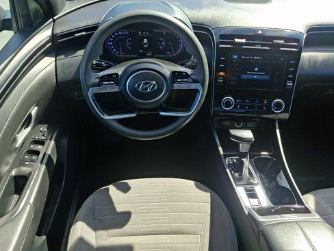 Used 2022 Hyundai Santa Cruz SEL AWD/4WD image 2