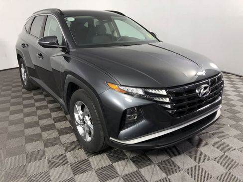 Used 2022 Hyundai Tucson SEL image 2
