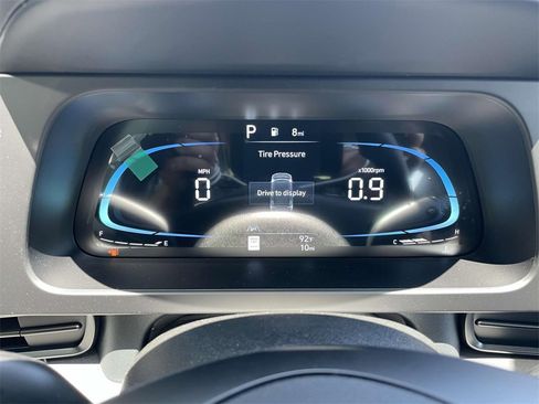 New 2025 Hyundai Elantra Sport image 18