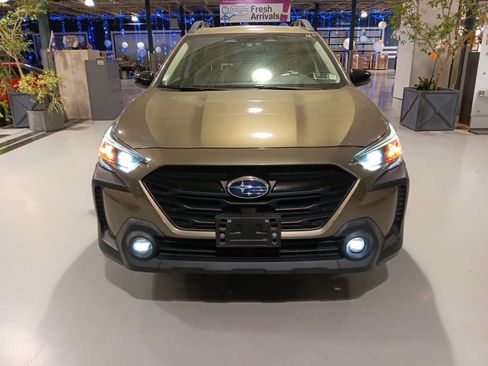 Used 2023 Subaru Outback Onyx Edition AWD/4WD image 3