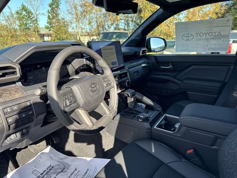 New 2024 Toyota Tacoma Limited AWD/4WD image 15