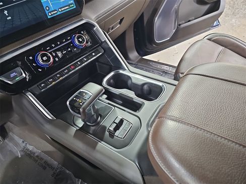 Certified 2023 GMC Sierra 1500 Denali w/ Denali Reserve Package image 26