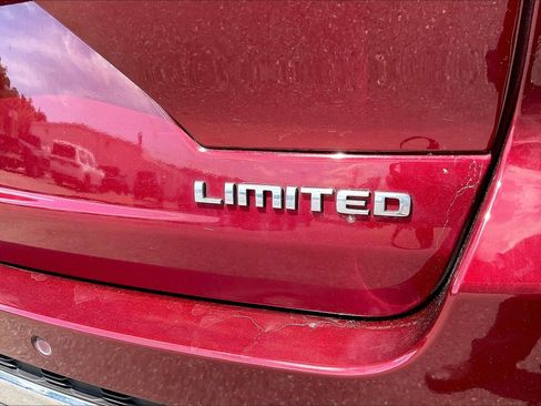 Certified 2023 Jeep Grand Cherokee Limited AWD/4WD image 28