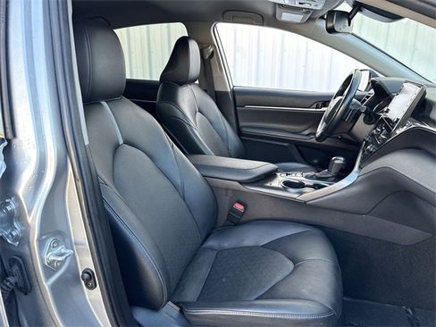 Used 2023 Toyota Camry XSE image 29
