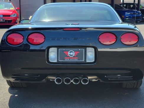 Used 1999 Chevrolet Corvette Coupe w/ Lighting Pkg RWD image 7