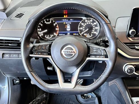 Used 2021 Nissan Altima 2.5 SR w/ SR Premium Package FWD image 25