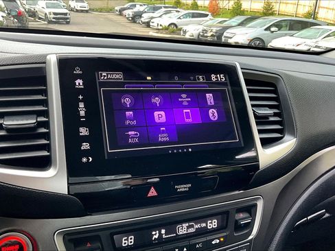 Used 2018 Honda Pilot EX image 40