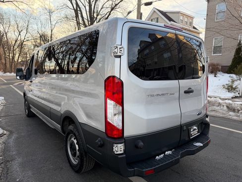 Used 2016 Ford Transit 350 XL image 9