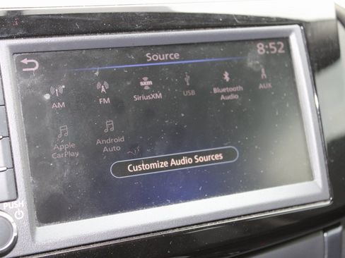 Used 2019 Nissan Sentra SR image 8