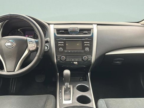 Used 2015 Nissan Altima 2.5 SV FWD image 24