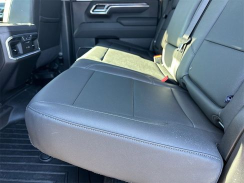 Used 2025 Chevrolet Silverado 2500 LTZ w/ Trail Boss Package image 21