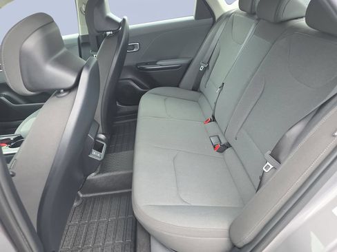 Used 2025 Kia K4 FWD image 29