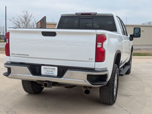 Used 2022 Chevrolet Silverado 2500 LT w/ Texas Edition image 3