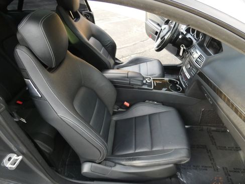 Used 2017 Mercedes-Benz E 400 Coupe image 28
