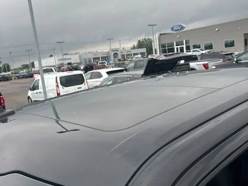 Used 2019 Ford F150 XLT w/ Equipment Group 302A Luxury AWD/4WD image 13