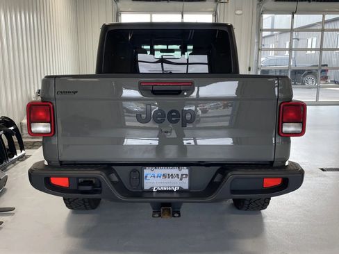 Used 2021 Jeep Gladiator Sport AWD/4WD image 4