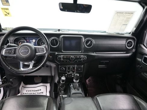 Used 2021 Jeep Gladiator Overland w/ Popular Equipment Package AWD/4WD image 16