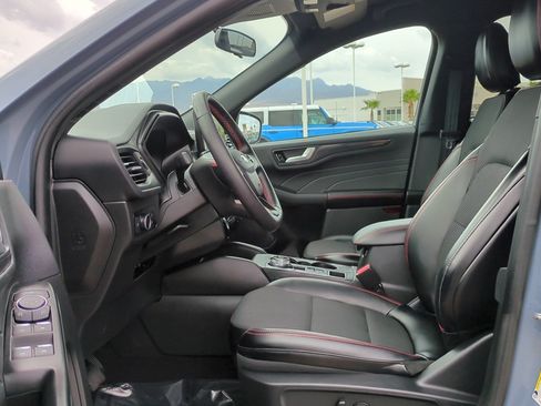 Used 2025 Ford Escape ST-Line w/ Equipment Group 301A FWD image 15