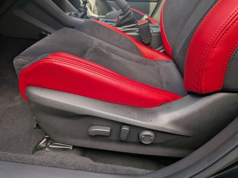 Used 2025 Subaru WRX Limited AWD/4WD image 31