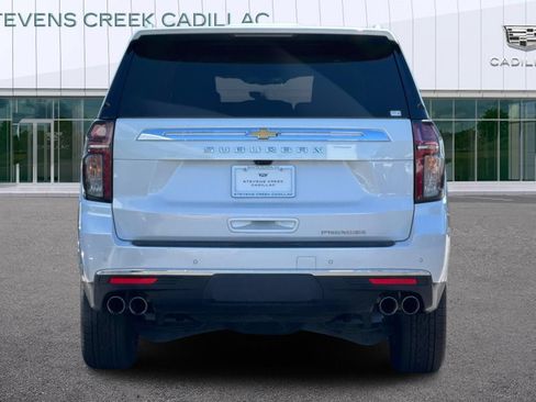 Used 2022 Chevrolet Suburban Premier AWD/4WD image 4