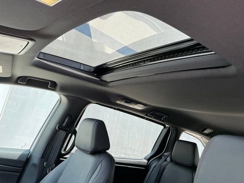 Used 2025 Honda Odyssey Sport-L image 15