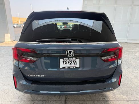 Used 2025 Honda Odyssey EX-L image 7