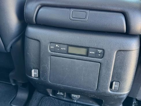 Used 2019 Nissan Armada SL w/ Premium Package image 51