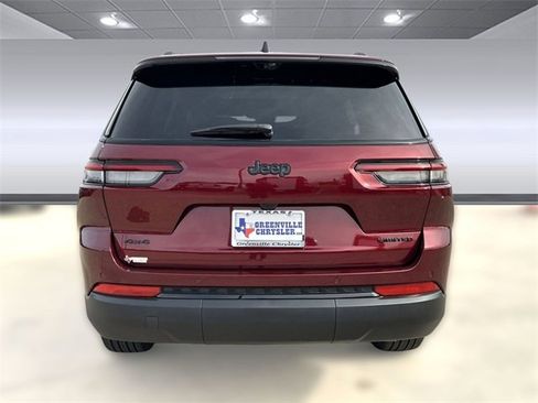 New 2025 Jeep Grand Cherokee L Limited w/ Luxury Tech Group II image 9