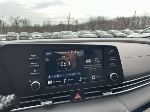 New 2026 Hyundai Elantra SEL Sport image 23