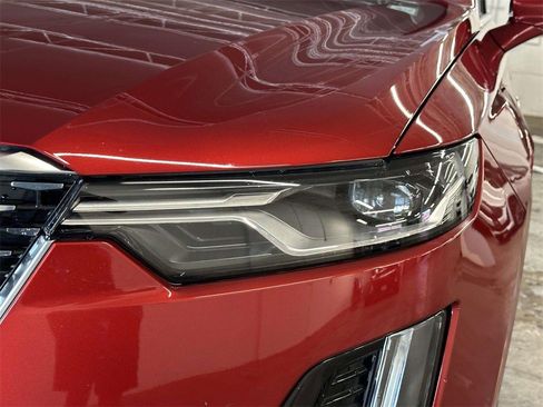 Certified 2024 Cadillac XT6 Luxury image 10