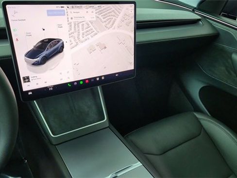 Used 2026 Tesla Model Y Long Range image 42