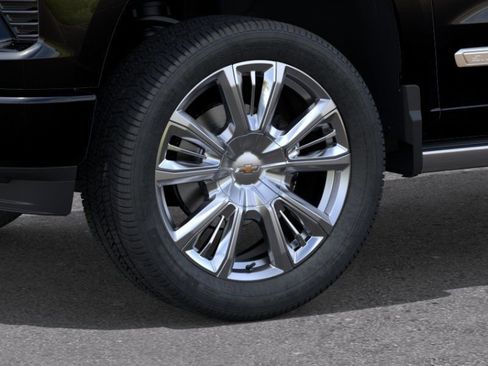 New 2026 Chevrolet Silverado 1500 High Country w/ High Country Premium Package AWD/4WD image 9