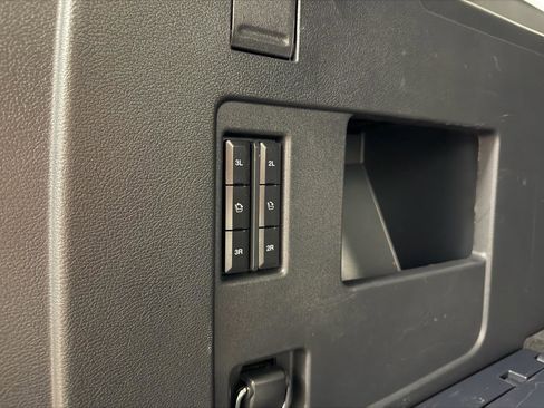 Used 2023 Ford Expedition Max Platinum AWD/4WD image 42