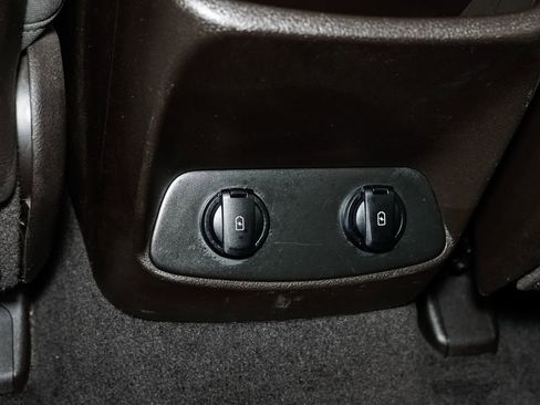 Used 2019 Hyundai Santa Fe SEL image 24