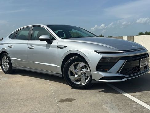 Used 2026 Hyundai Sonata SE FWD image 5
