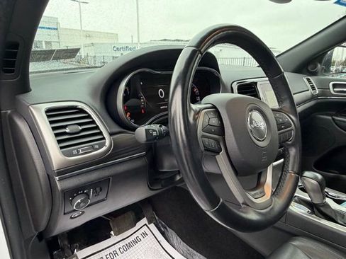 Used 2022 Jeep Grand Cherokee Limited image 33