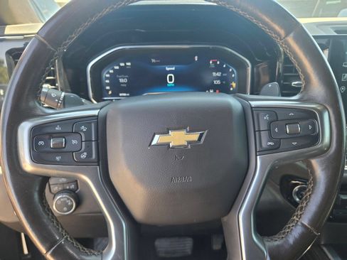 Used 2023 Chevrolet Silverado 1500 LT w/ Z71 Off-Road Package AWD/4WD image 33