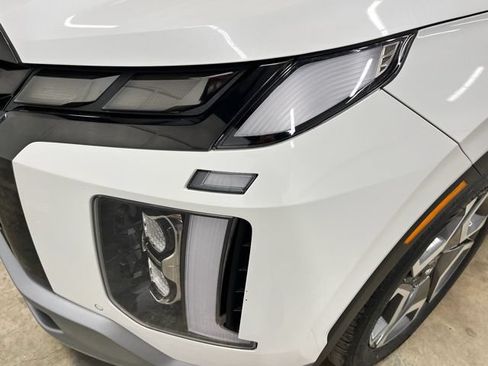 Used 2023 Hyundai Palisade Limited FWD image 8